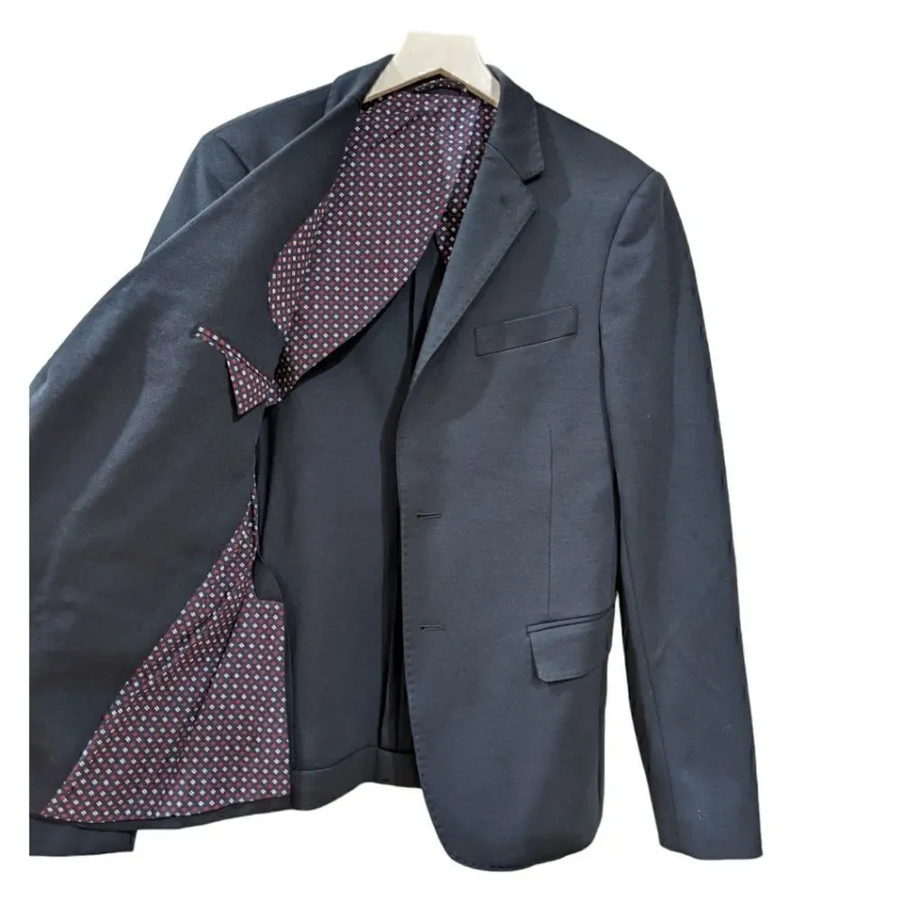 LIKE NEW IKE BEHAR Men's Navy Two Button Blazer Size 40